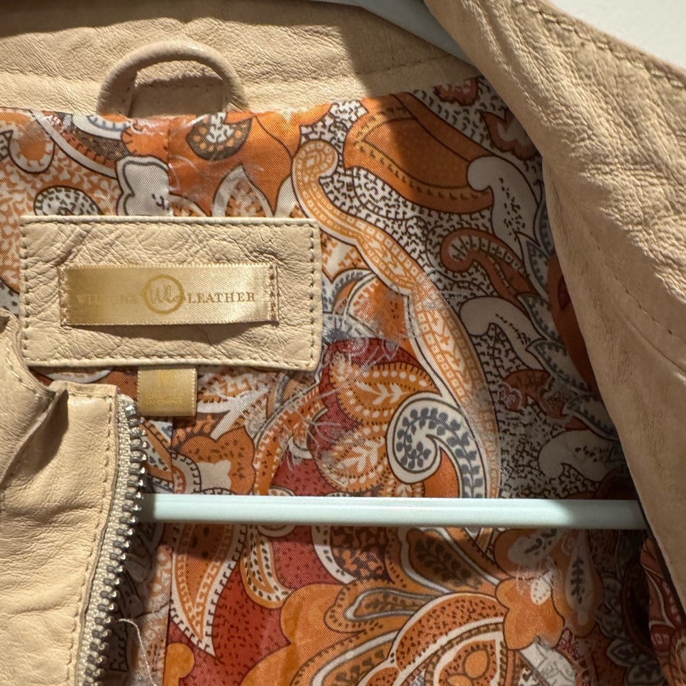 EUC Wilsons Leather Beige/Tan Leather Bike Jacket with Paisley Lining - Picture 5 of 11